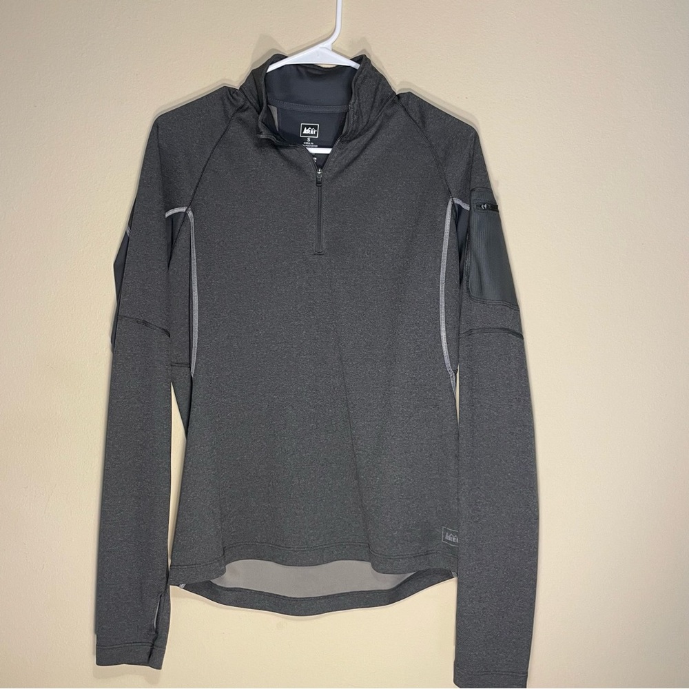 Small REI fleece